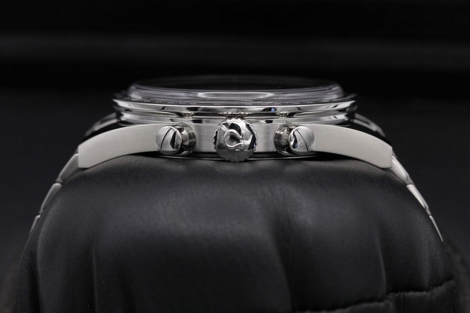 Omega Speedmaster Calibre 321 311.30.40.30.01.001 Image 3